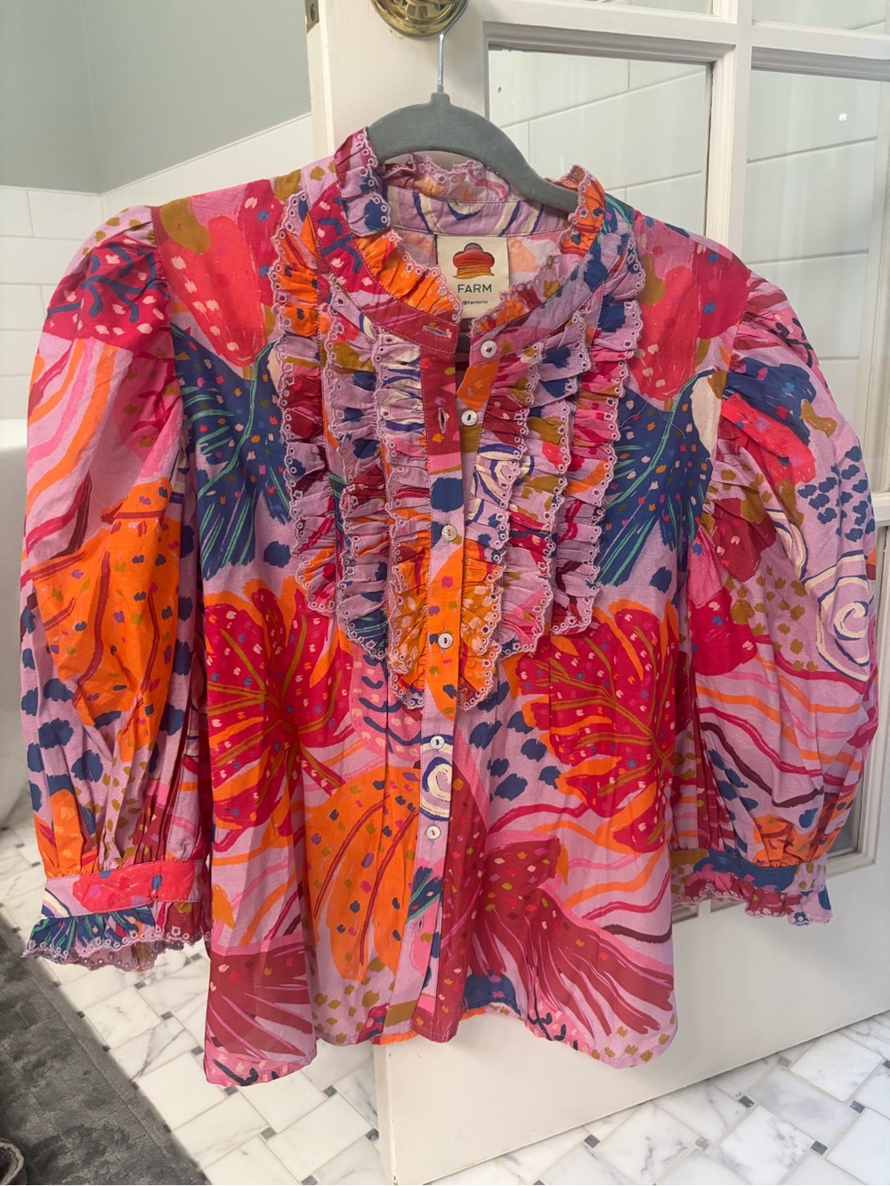FARM Rio Pink & Orange Tropical Ruffle Button-Down Blouse